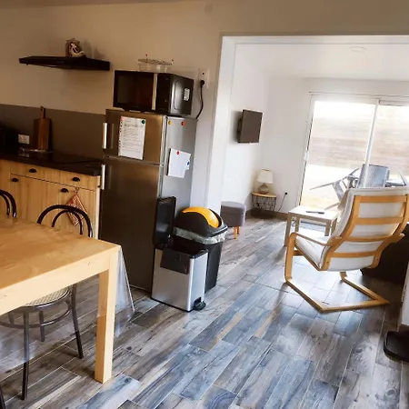 Le Bas Champ Favières